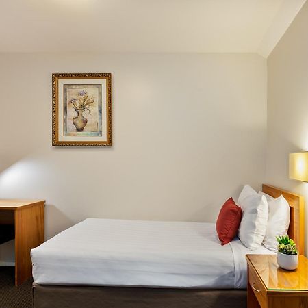 Best Western Newmarket Inn & Suites Όκλαντ Εξωτερικό φωτογραφία
