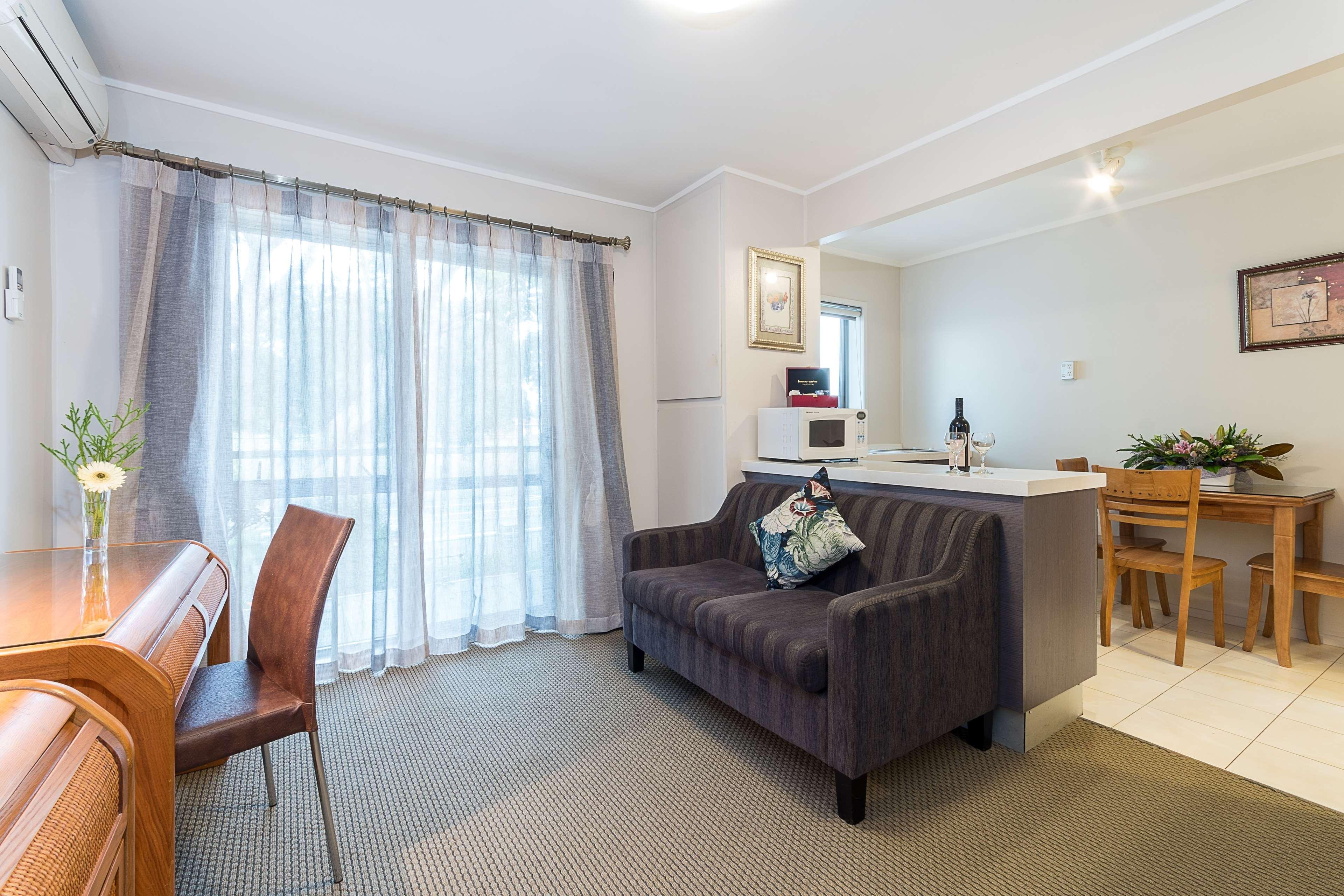 Best Western Newmarket Inn & Suites Όκλαντ Εξωτερικό φωτογραφία